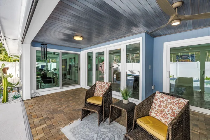 More relaxing space to enjoy your outdoor paradise.