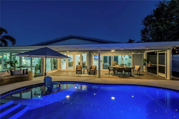 I love  the glow of the Edison Lights that reflect in the pool.