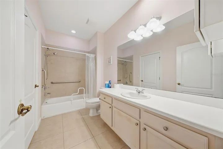 Upstairs Primary Ensuite Bath