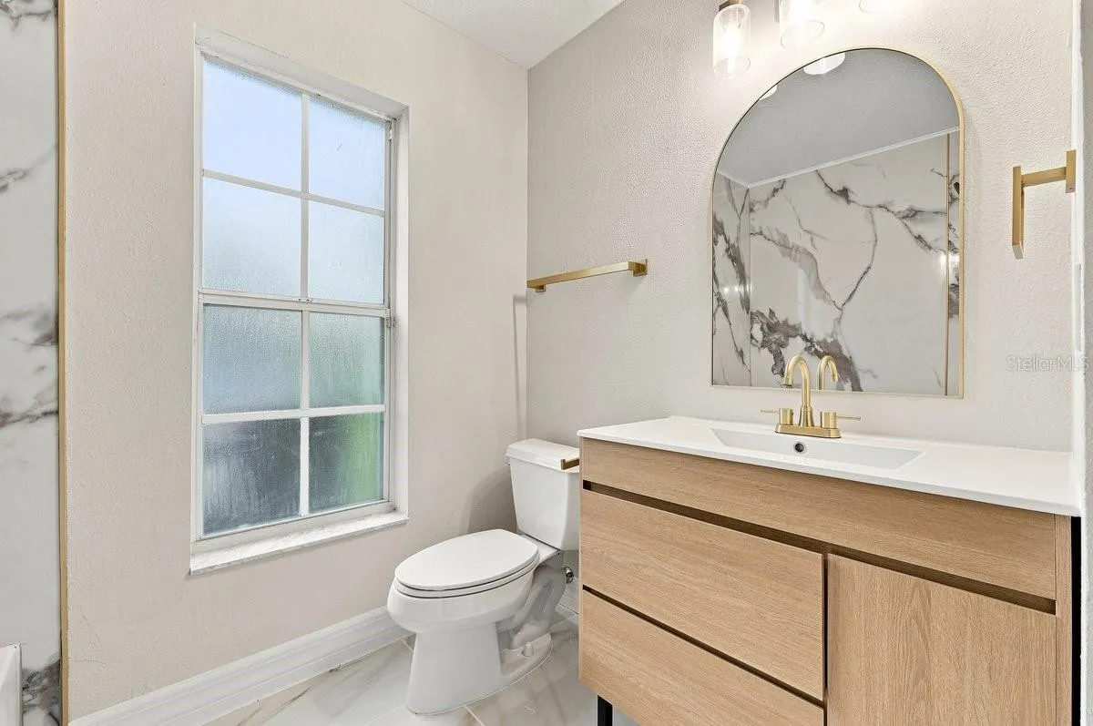 2nd FL Bathroom