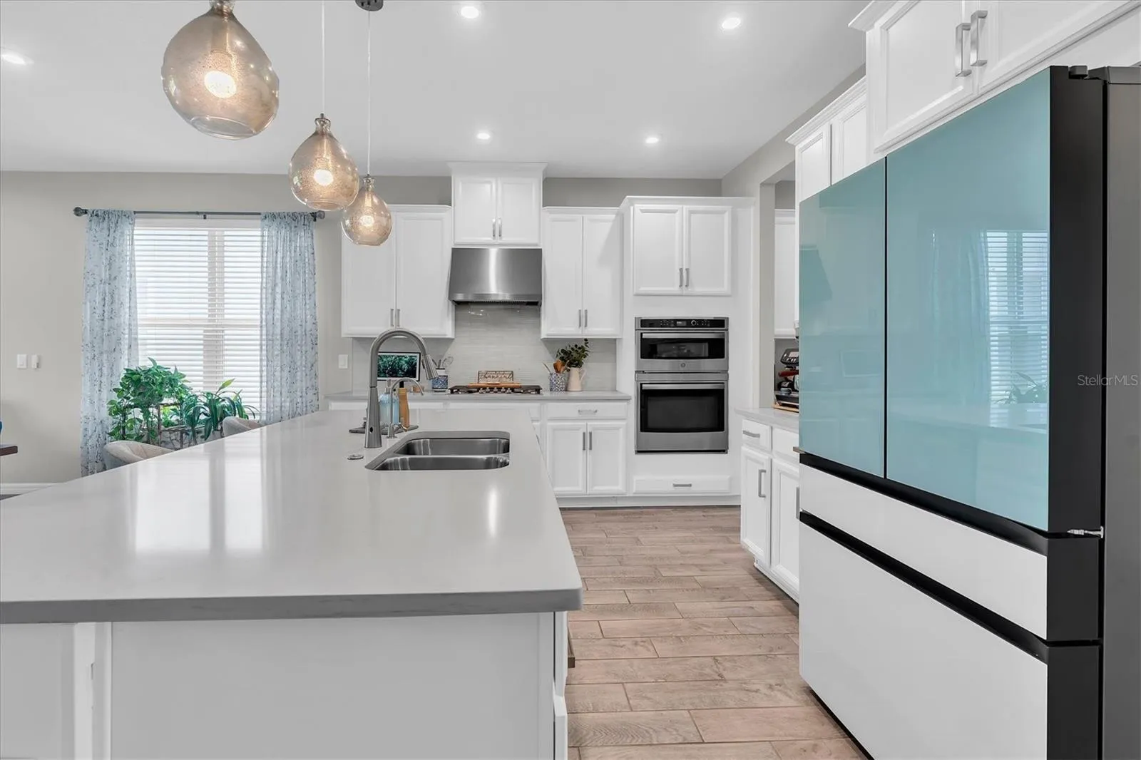 TOP OF THE LINE APPLIANCES