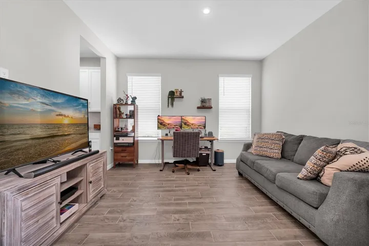 FORMAL DINING ROOM COULD ALSO SERVE AS OFFICE OR DEN