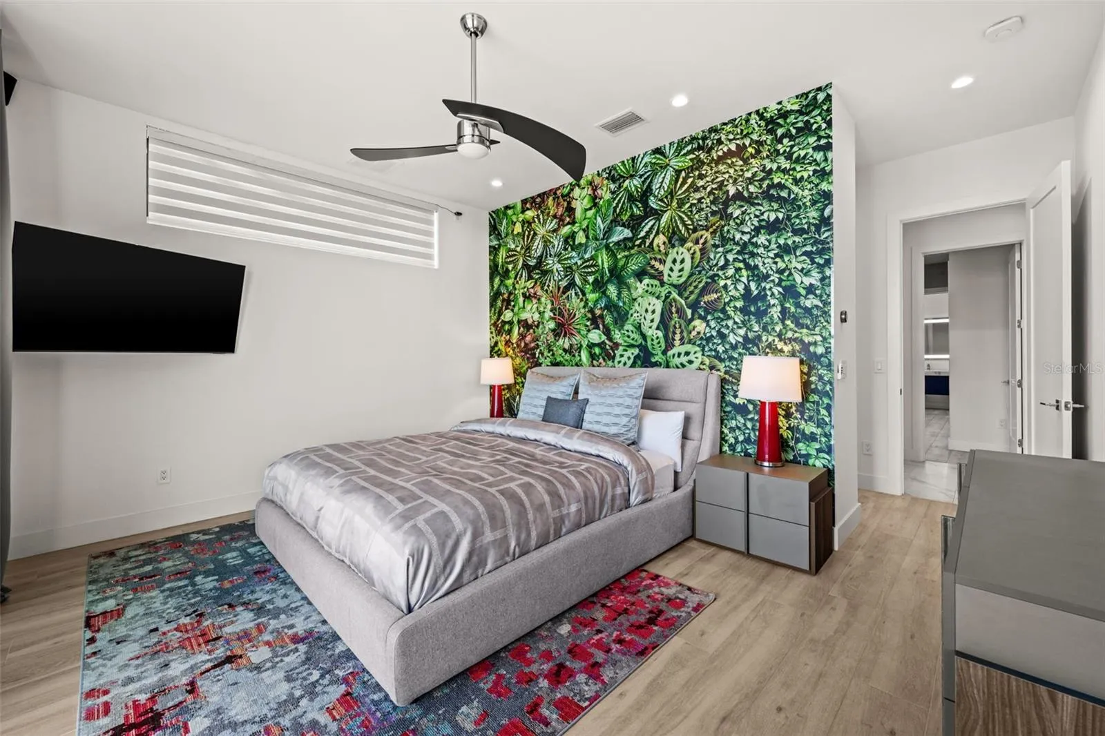 2nd bedroom Junior Suite on main floor