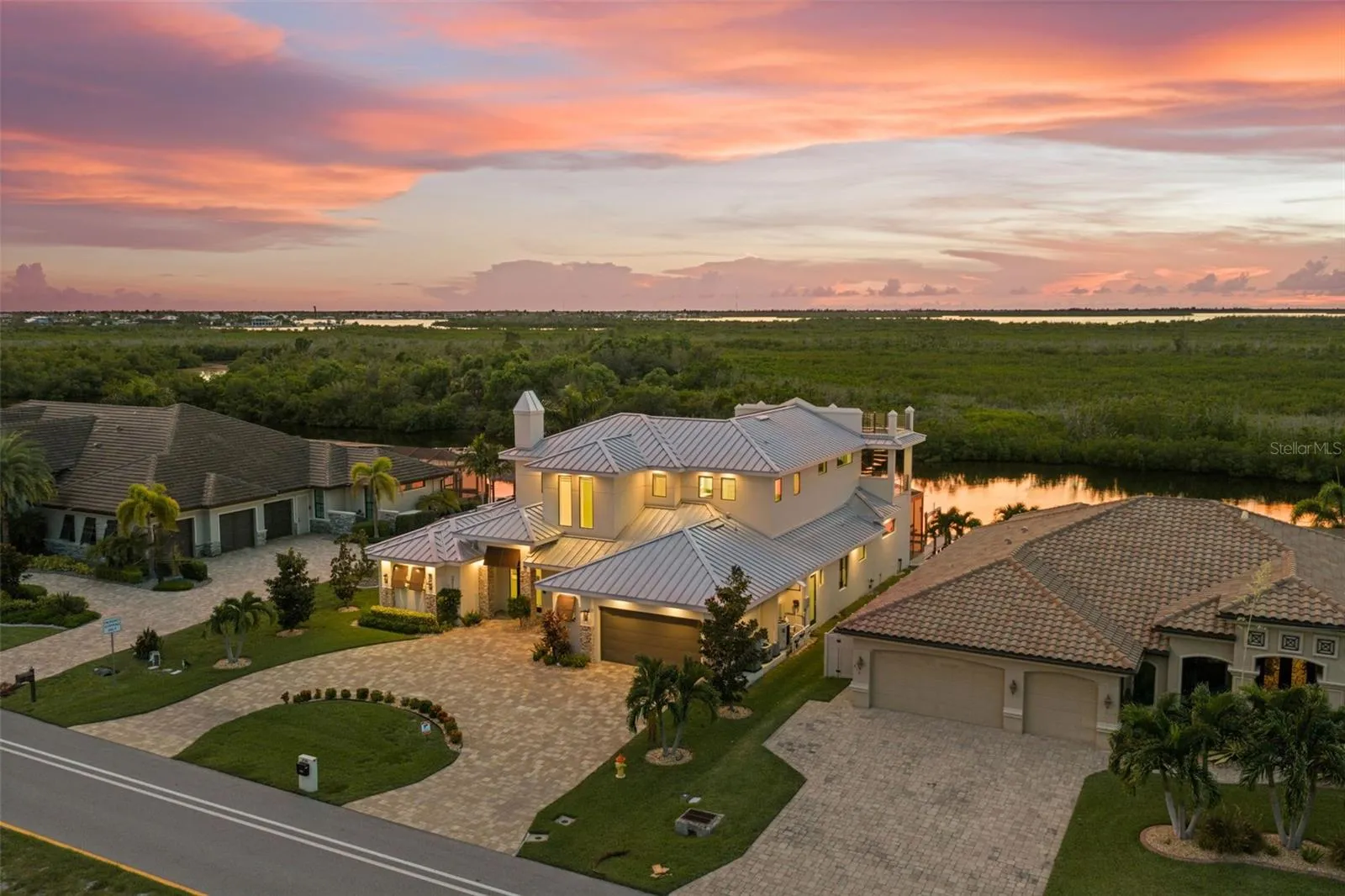 A waterfront paradise