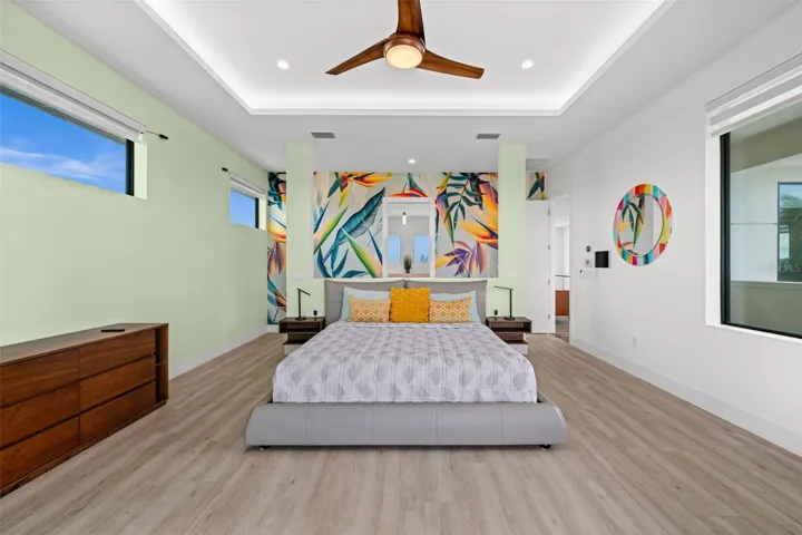 2nd primary (4th Bedroom)