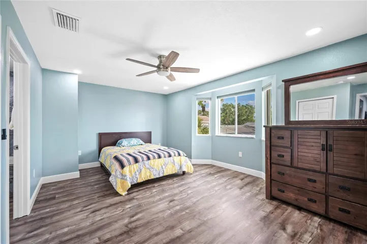 2nd Floor En suite Master Bedroom 2