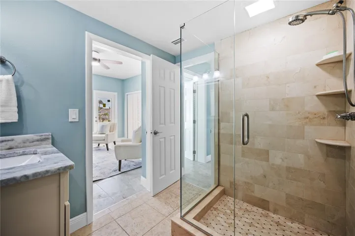 En suite Bathroom