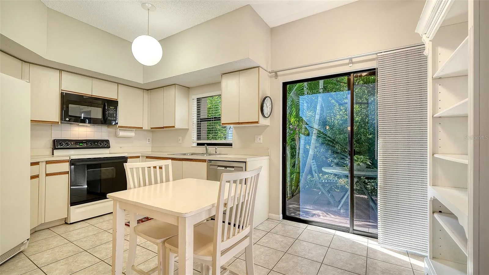 spacious kitchen