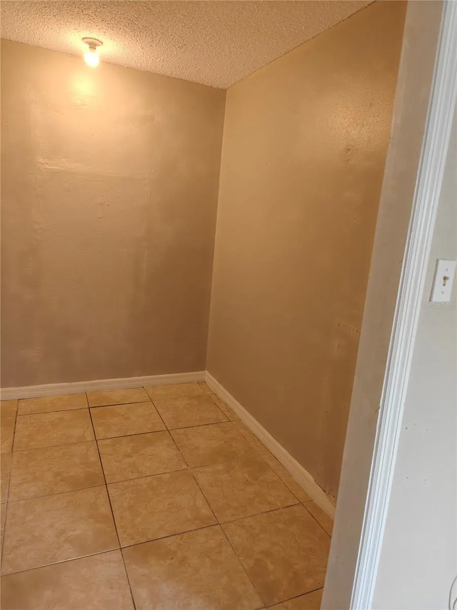 Side A Small office/den