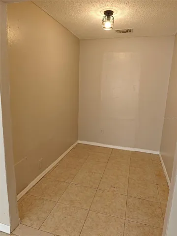 Side B small den/office