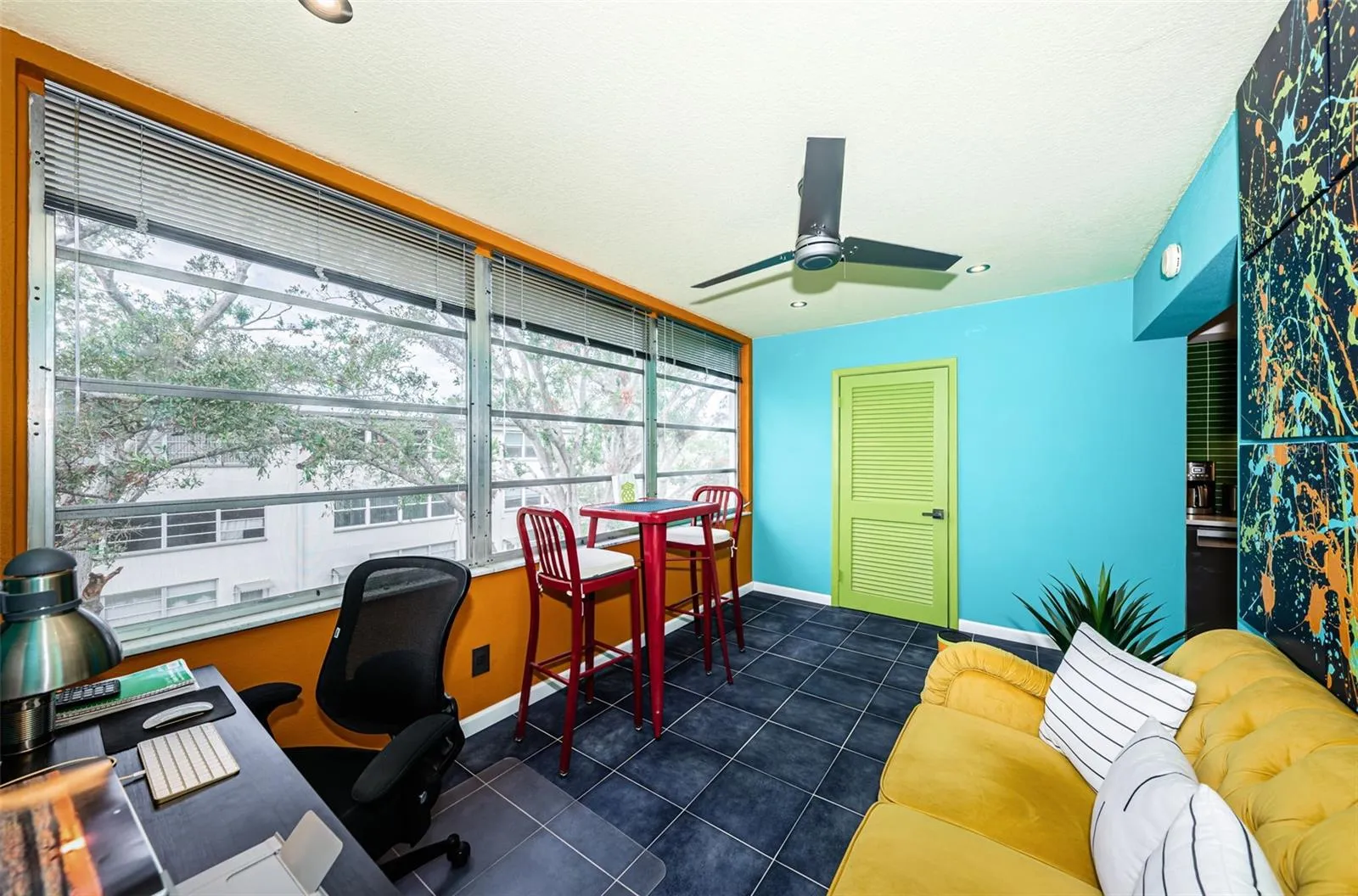 A great place for office, crafts or exercise.