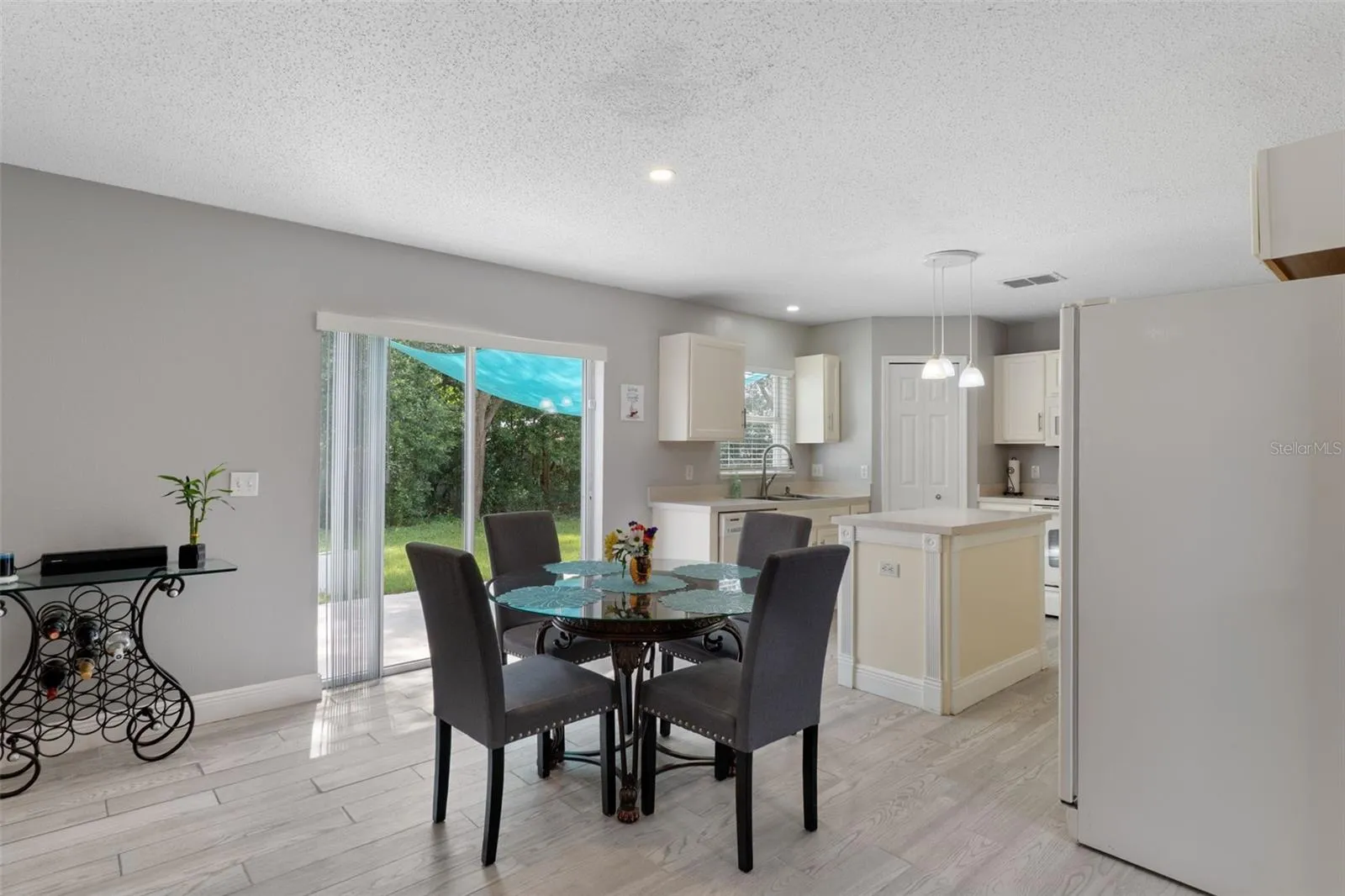 Breakfast Nook