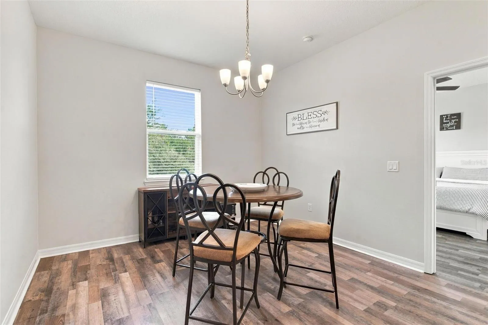 Tall ceilings  and seating area.
