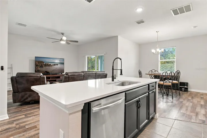 Beautiful sparkling quartz countertops.