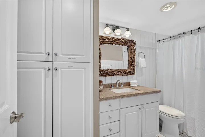 6300 Midnight Pass Rd, unit 1005