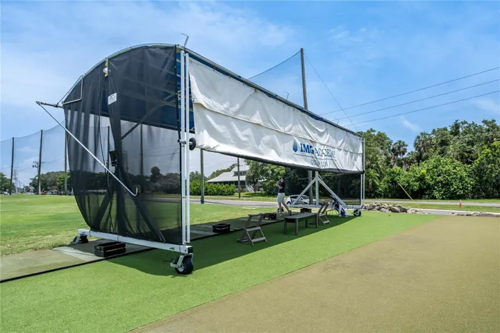 IMG Driving Range