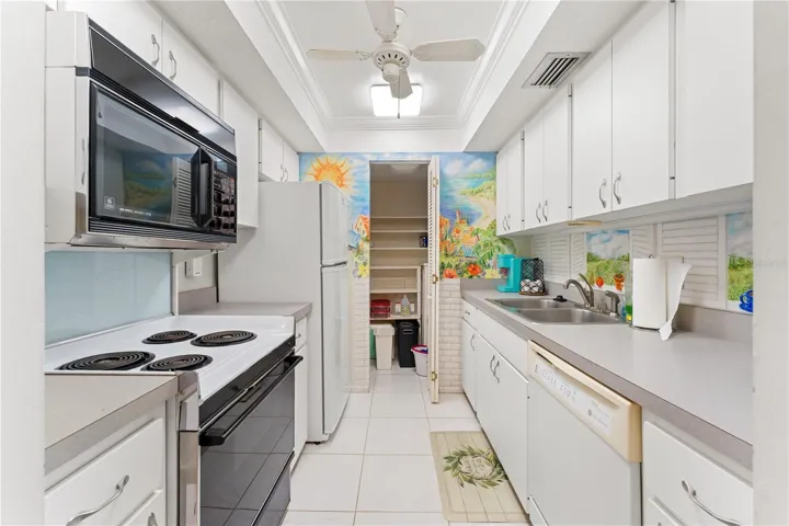 Kitchen area