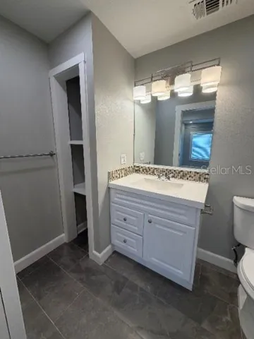 MSTR BATH