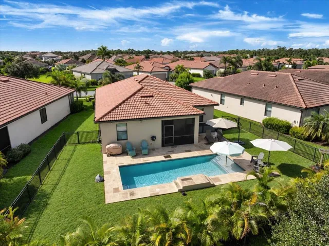 Heated Saltwater Pool