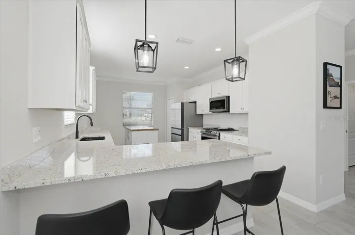 Eat in kitchen space