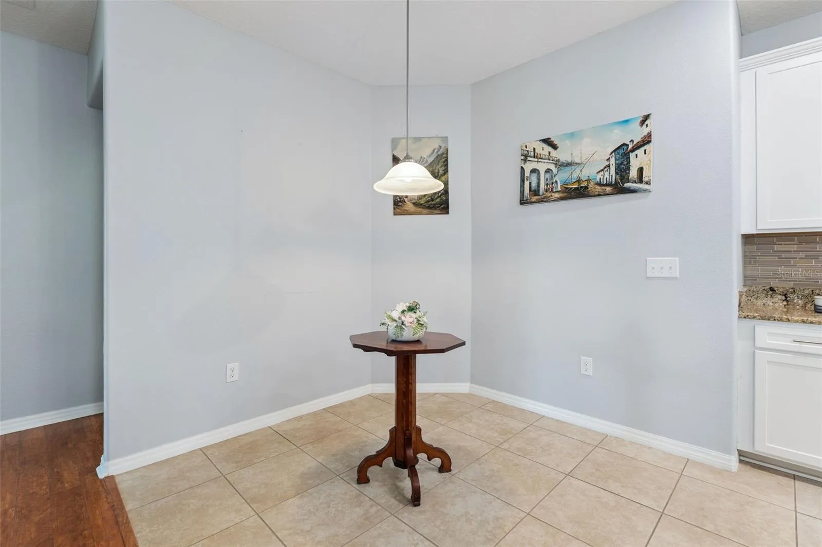 Breakfast Nook