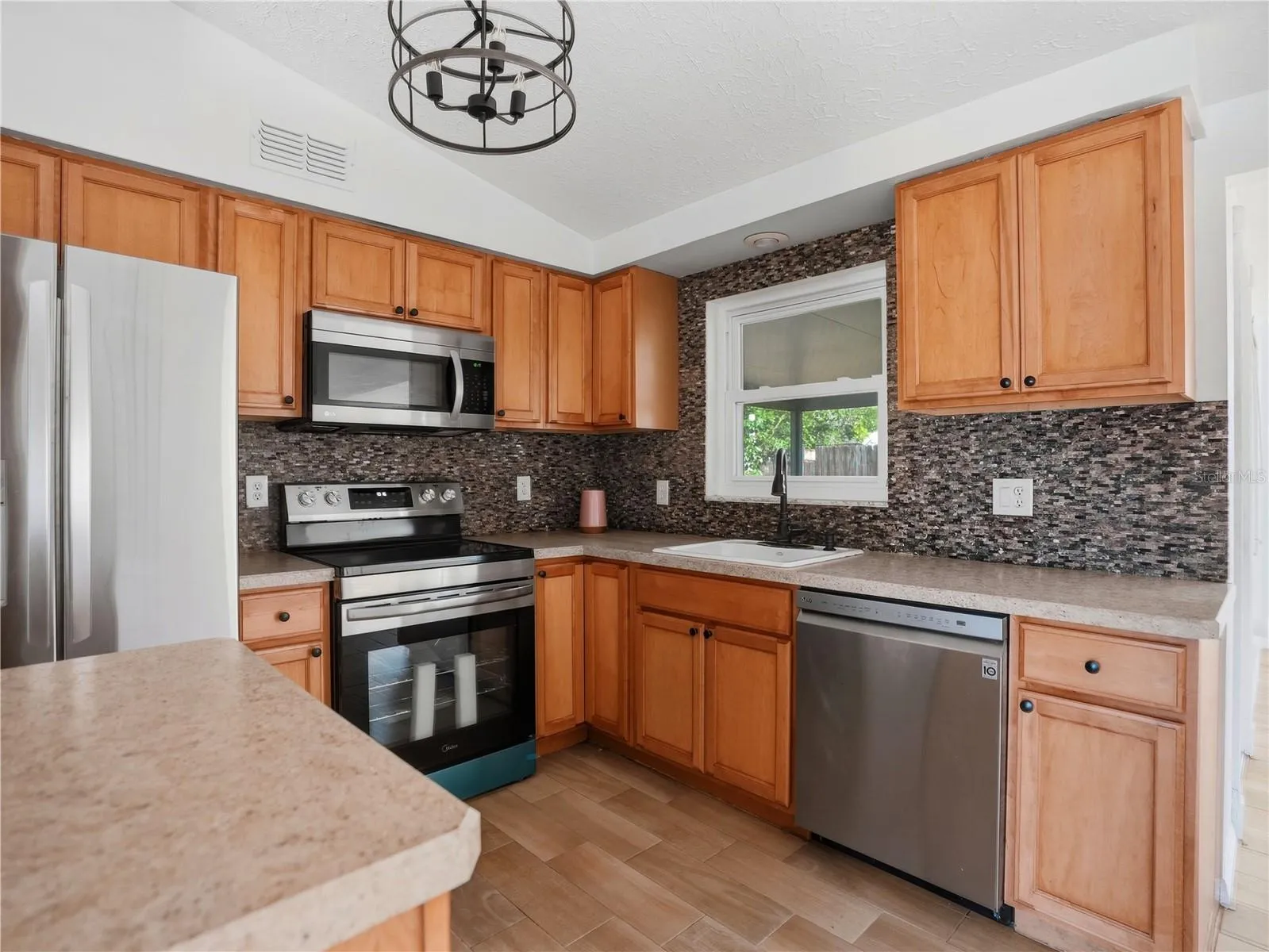 Kitchen with NEW appliances.