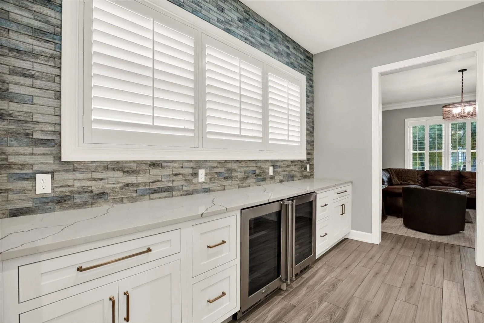 Butlers Pantry between kitchen and dining room