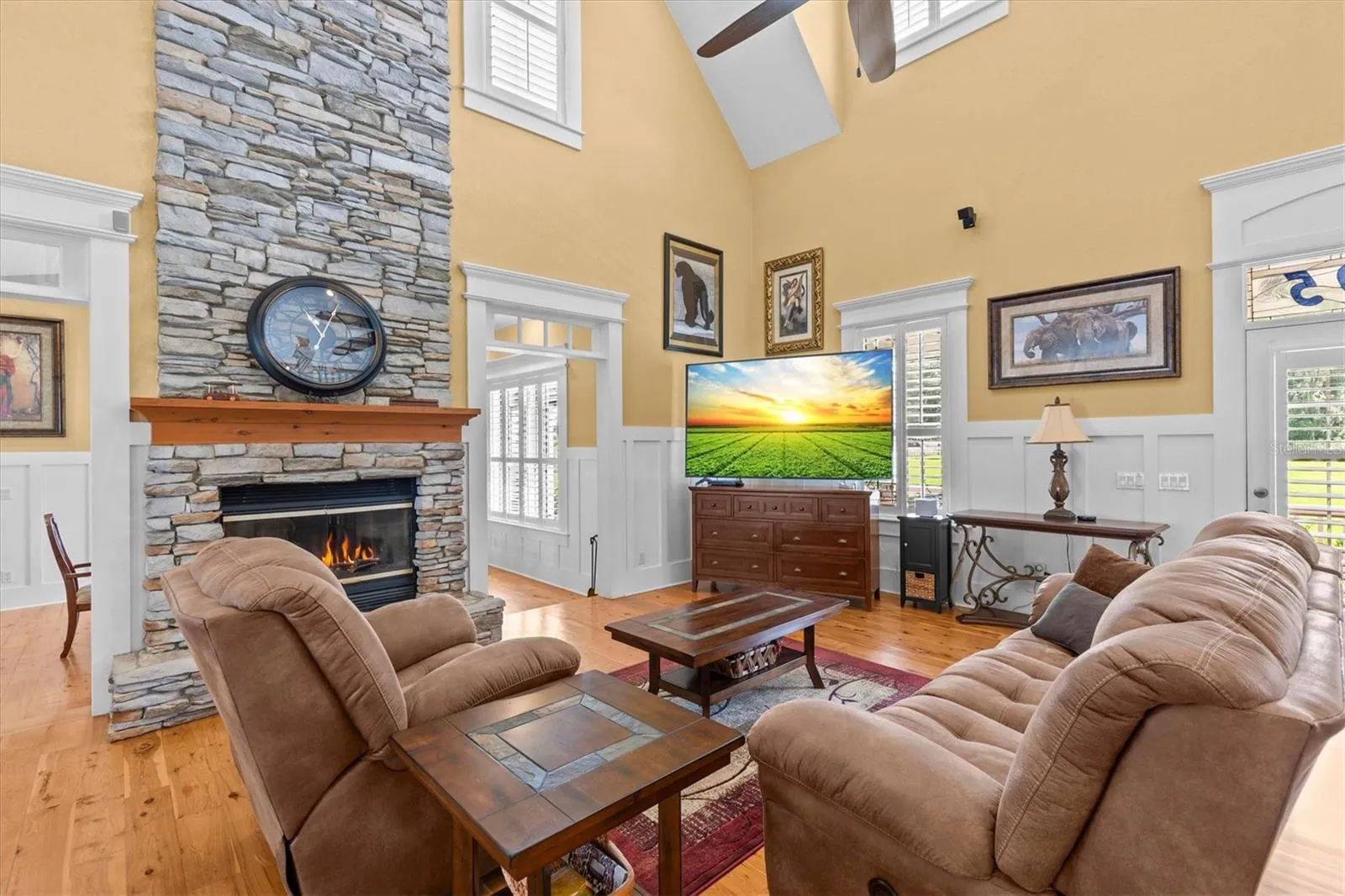 Living Room with Vaulted Ceilings