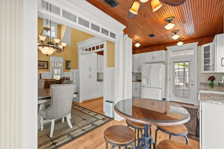 Breakfast Nook