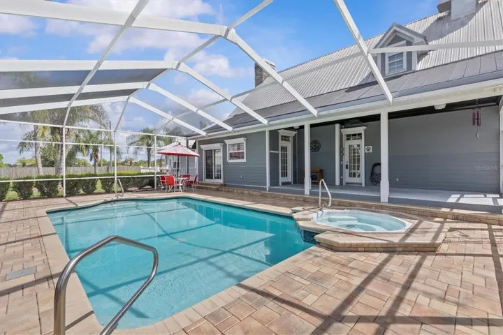 Solar Heated Pool &amp; Spa
