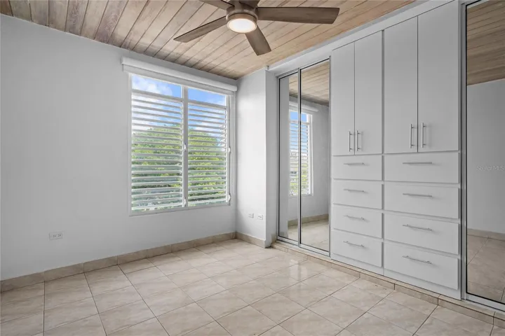 Second bedroom