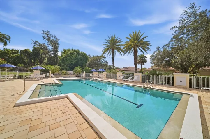 Lennox and Landsdowne  Pool