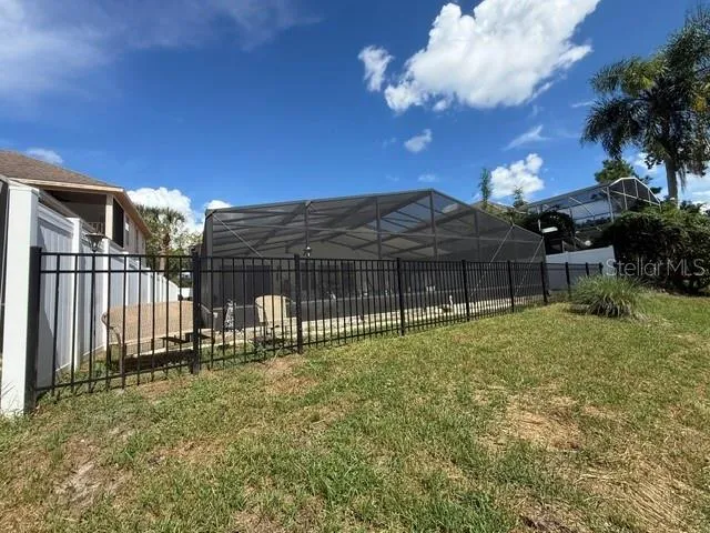Screen in patio