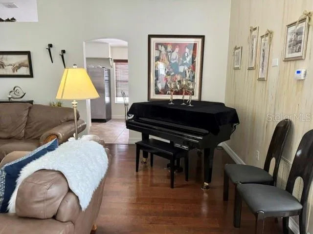 Piano area