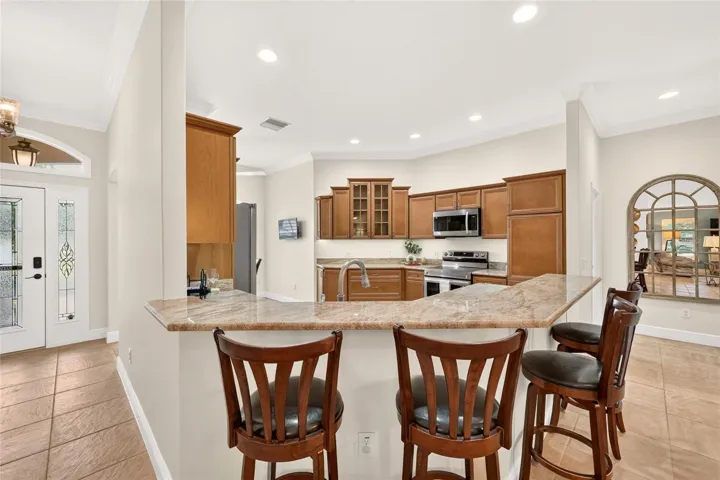 Breakfast Bar Overhang