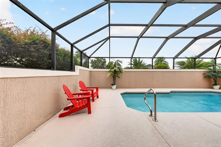 Private Pool Deck