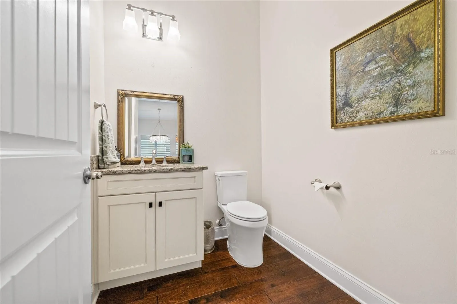 Guest Half Bath