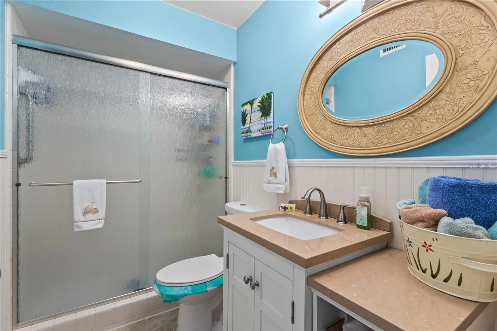 2nd Bathroom