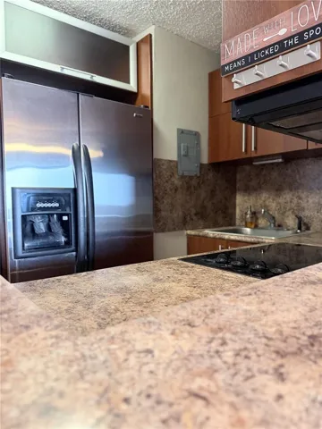 breakfast bar area