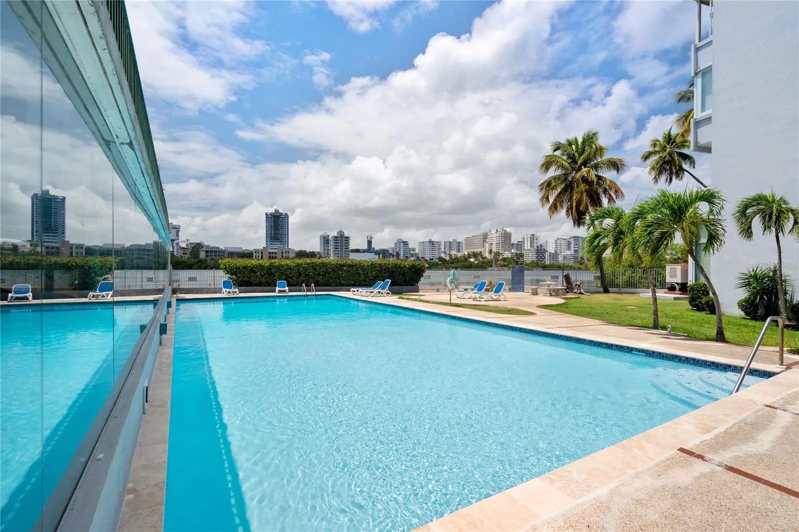Pool Pool