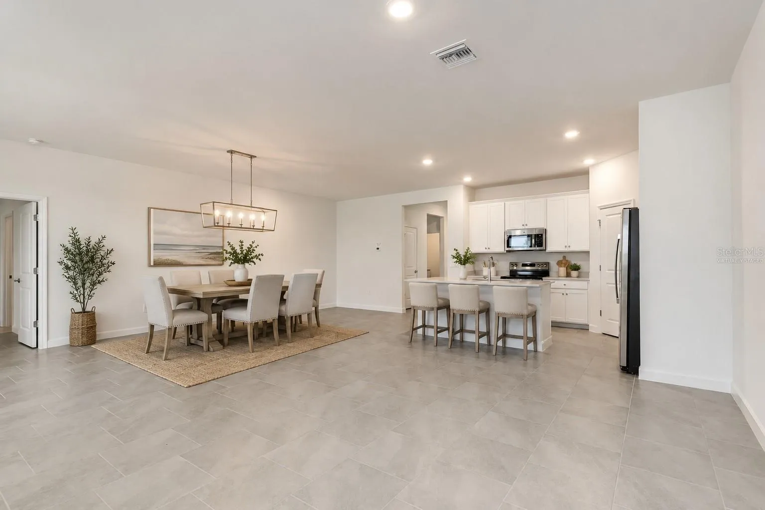 Virtually staged dining area