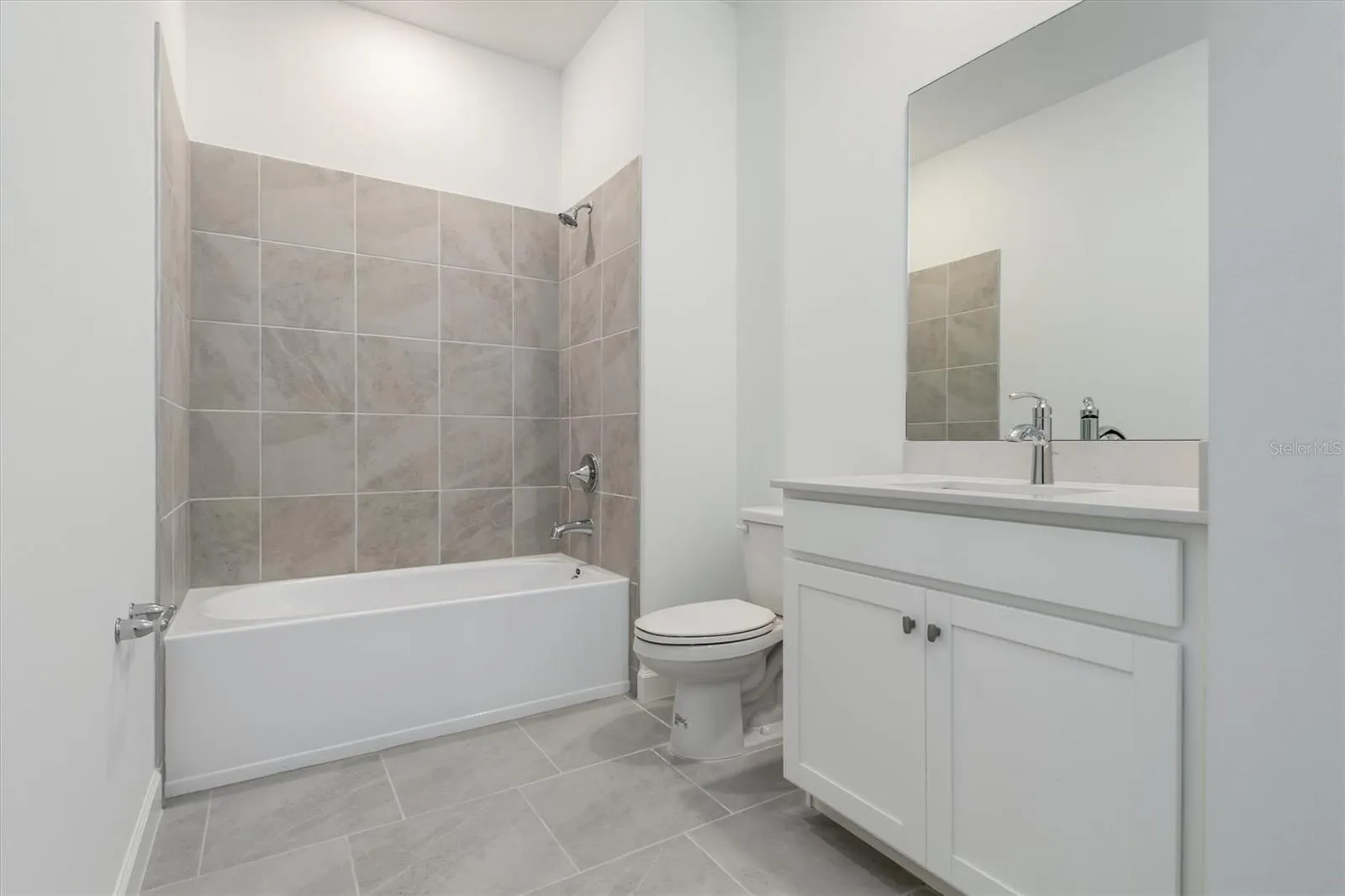 Front guest bath