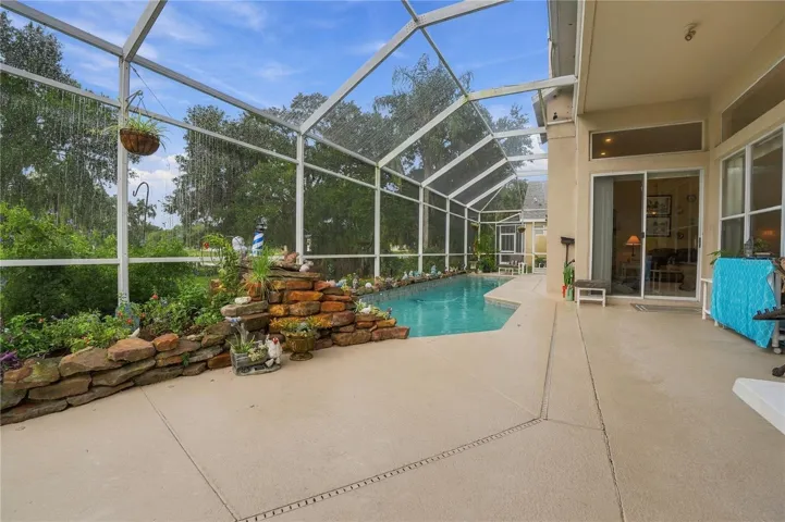 Lanai/Pool area