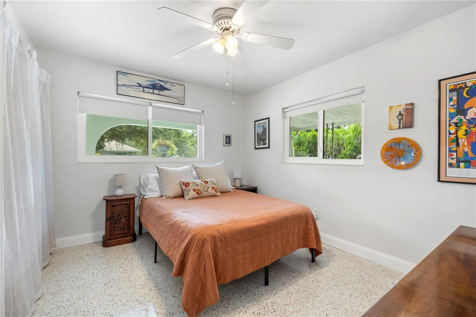 Second bedroom