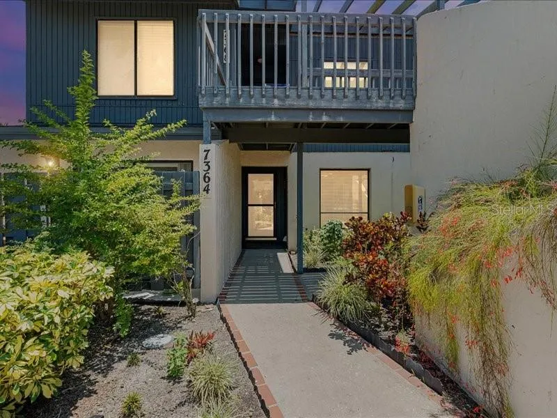 First Floor End Unit