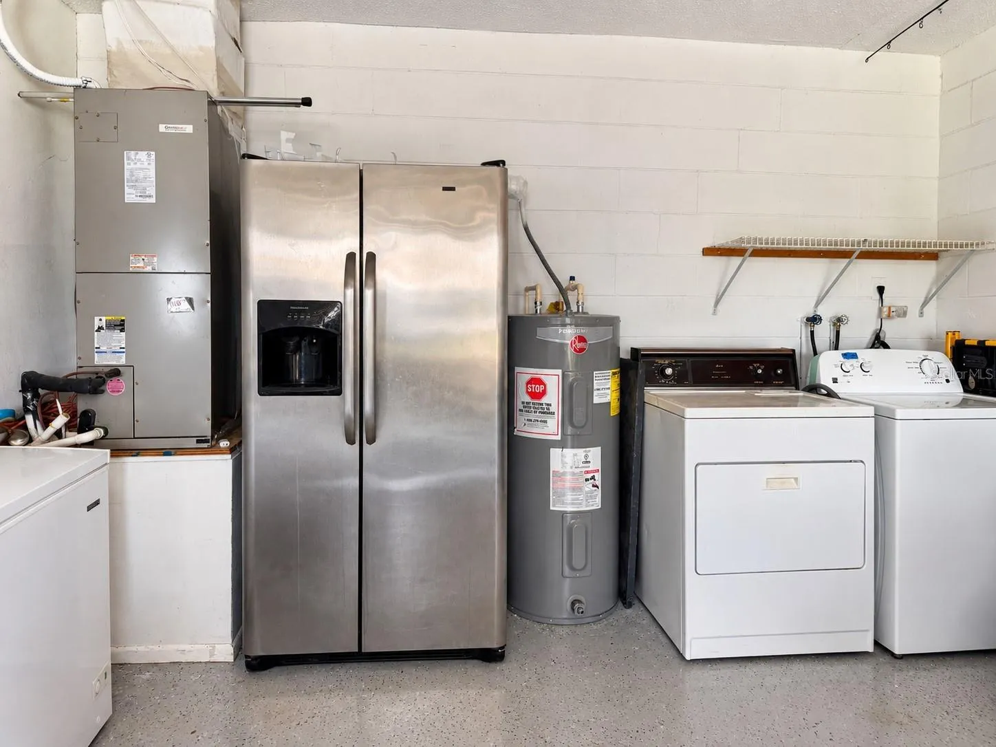 Landry and Extra Fridge in the garage!