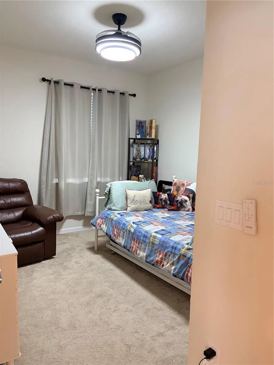2nd Bedroom
