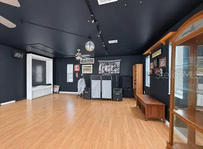 Bonus room
