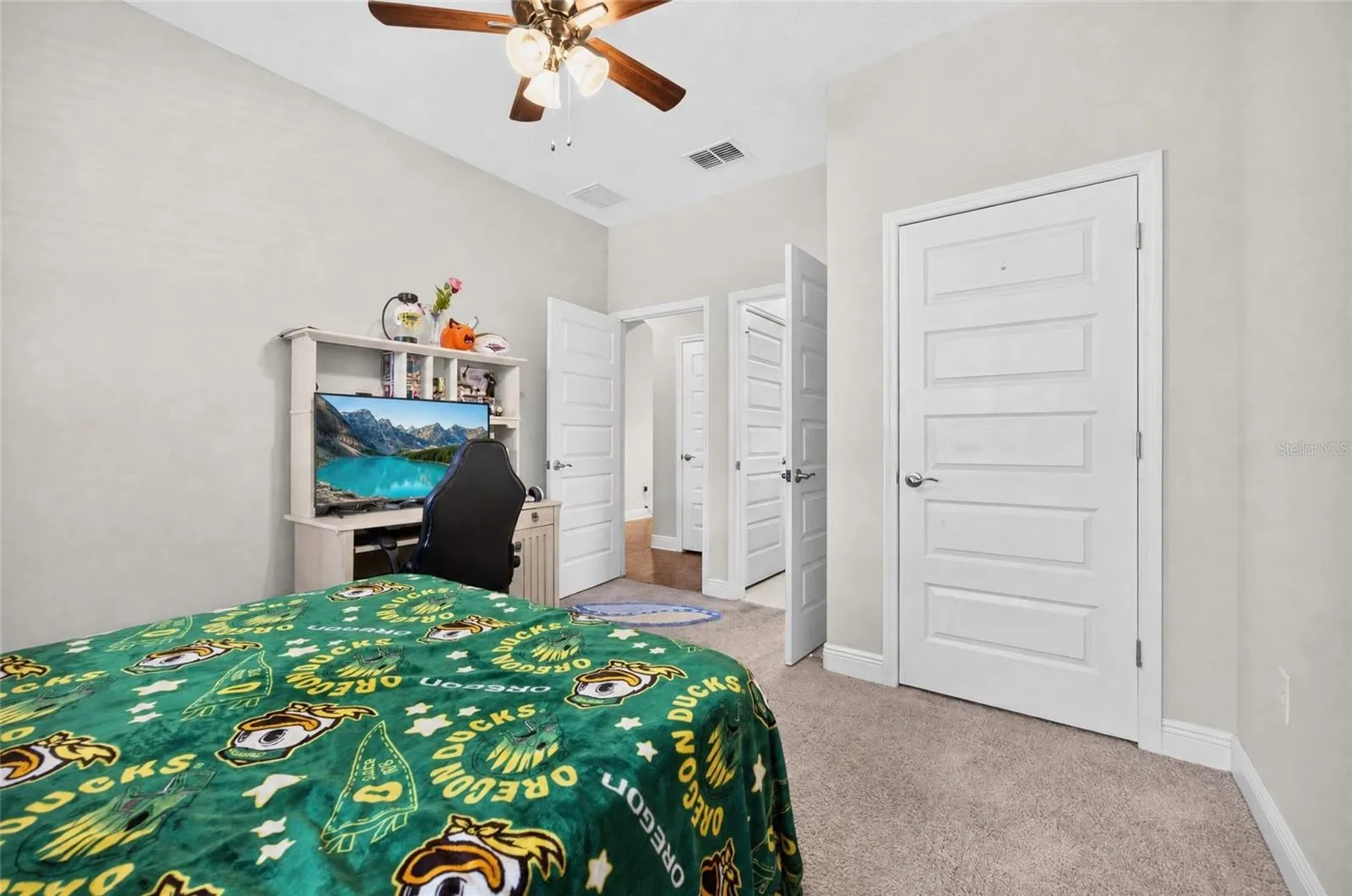 Front (1st) Bedroom