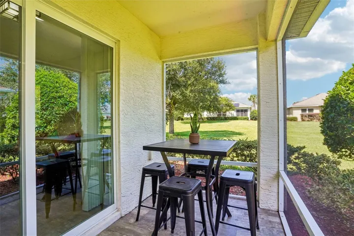 Screened-In Porch